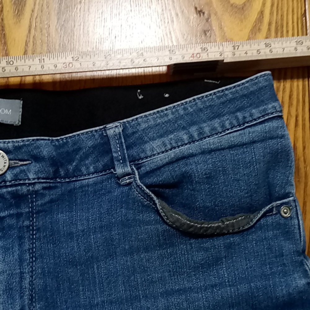 Wit & Wisdom WOMENS Jean Shorts 16 BLUE Preowned Summer Spring Vacation Pool - Picture 4 of 7